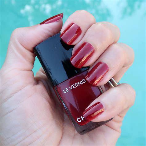 chanel nail polish holiday 2022|chanel nagellak aanbieding.